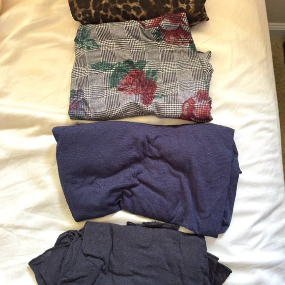 Intimissimi Ultralight w/ Cashmere tops (navy, black, prince of wales, leopard) - Picture 7 of 10